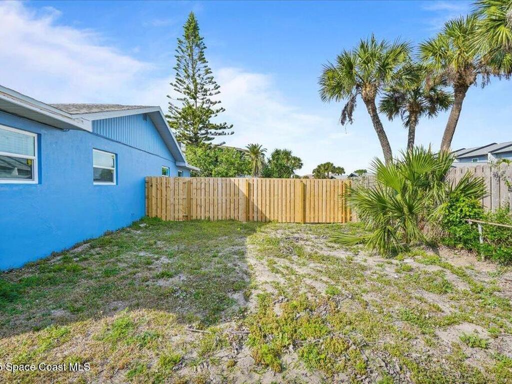 513&515 Ronnie Drive, Indian Harbour Beach, FL 32937