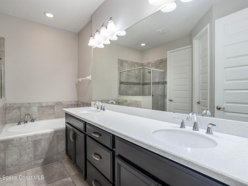 7514 Loren Cove Drive, Melbourne, FL 32940