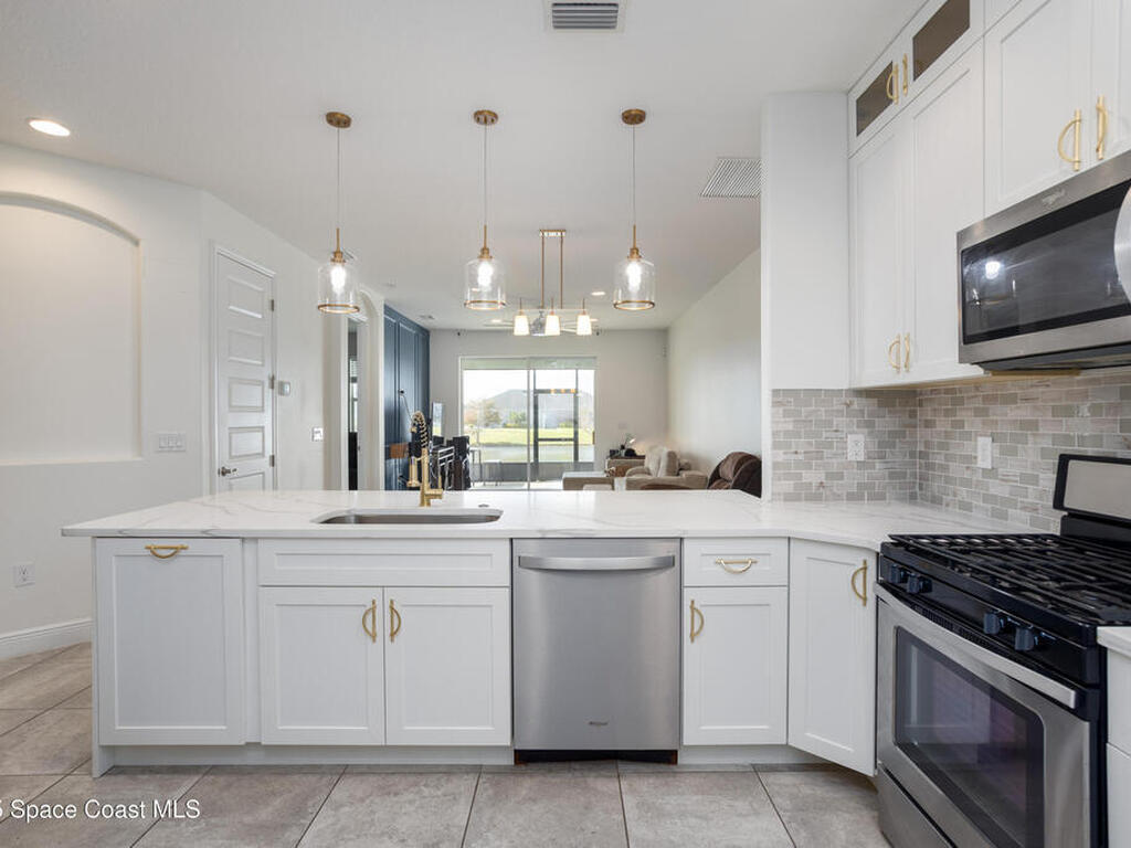 7514 Loren Cove Drive, Melbourne, FL 32940