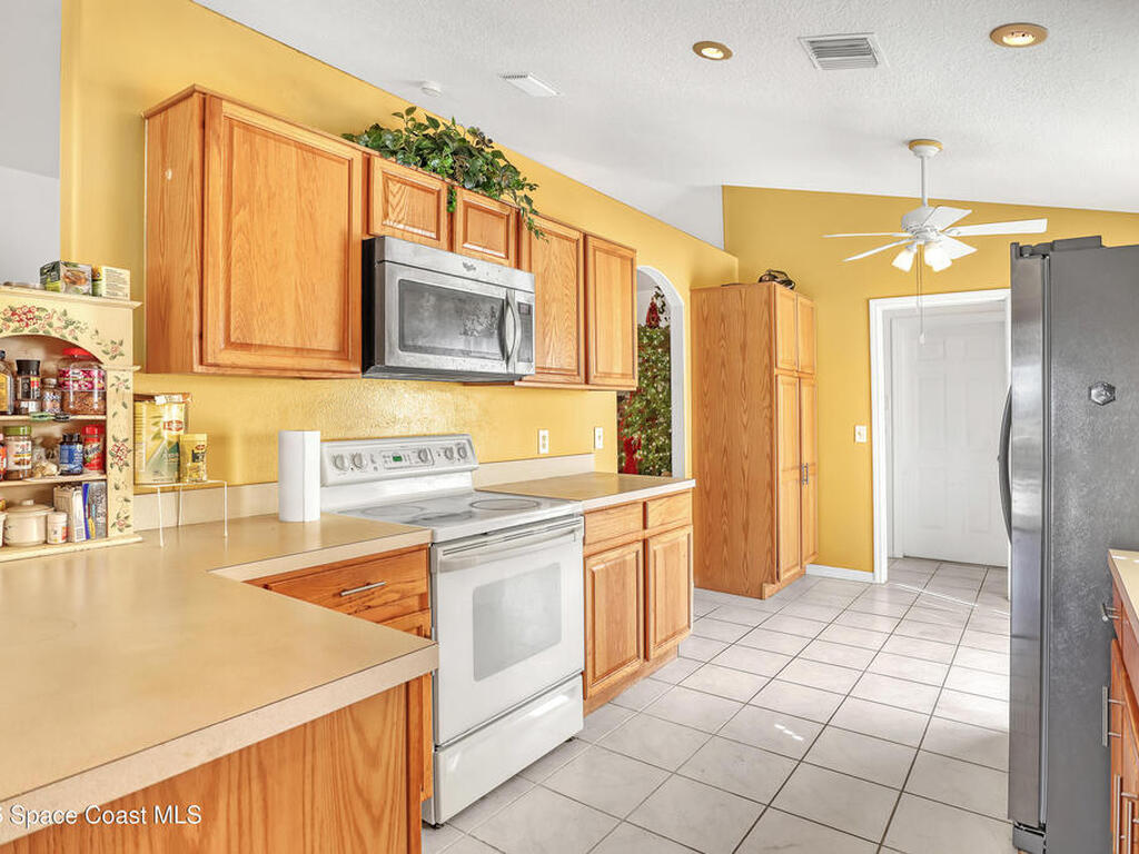 4892 Worthington Circle, Suntree, FL 32955