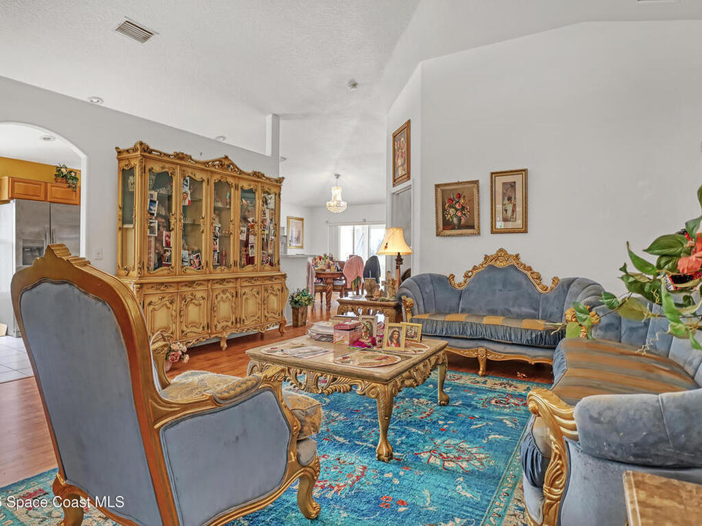 4892 Worthington Circle, Suntree, FL 32955