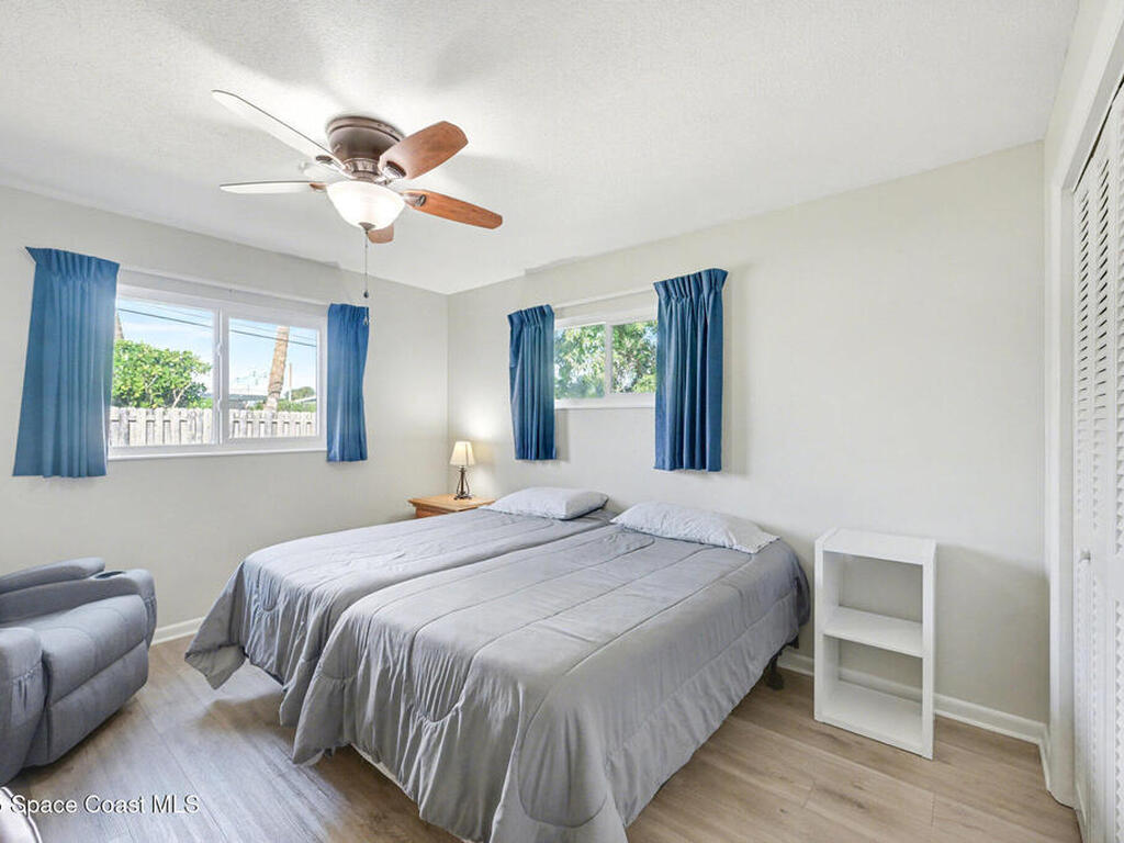 210 Villa Del Mar Way, Satellite Beach, FL 32937