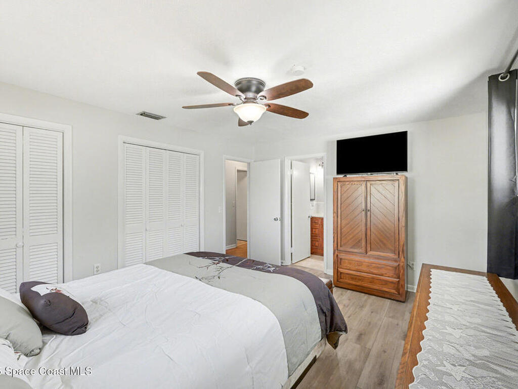 210 Villa Del Mar Way, Satellite Beach, FL 32937