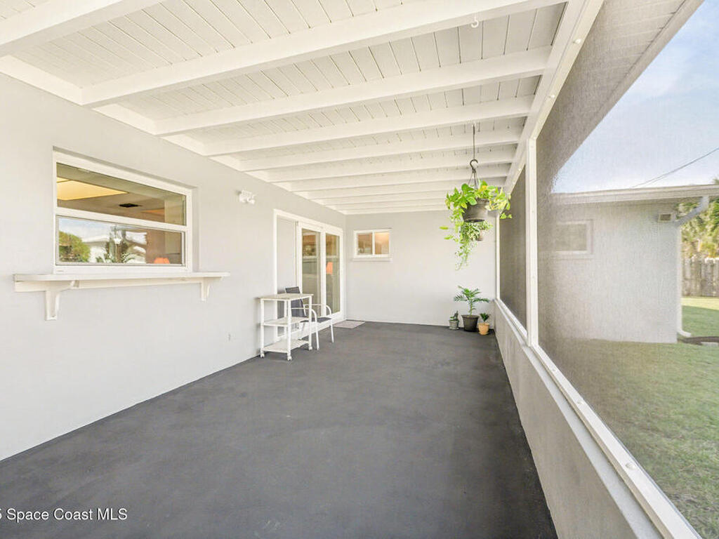 210 Villa Del Mar Way, Satellite Beach, FL 32937