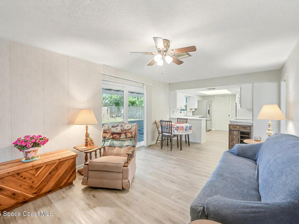 210 Villa Del Mar Way, Satellite Beach, FL 32937