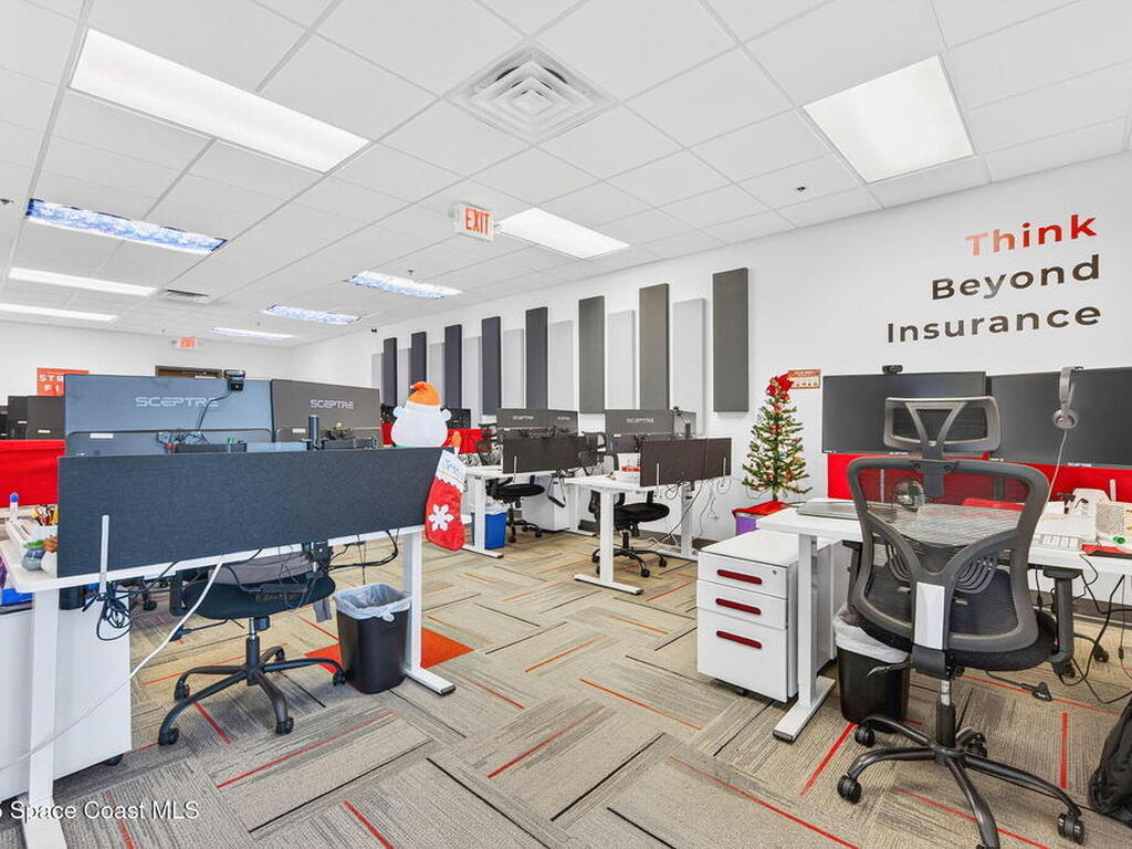 930 S Harbor City Boulevard, Melbourne, FL 32901