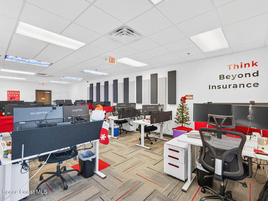 930 S Harbor City Boulevard, Melbourne, FL 32901