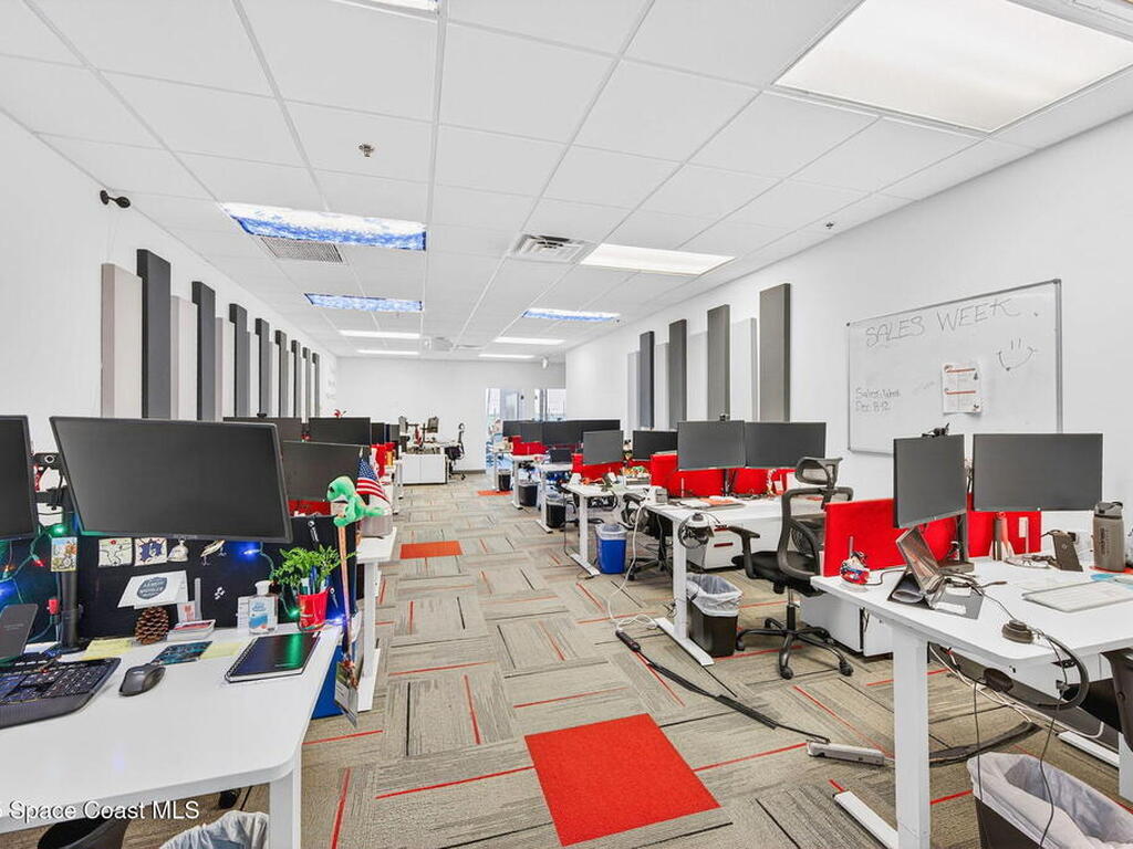 930 S Harbor City Boulevard, Melbourne, FL 32901