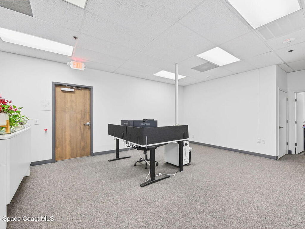 930 S Harbor City Boulevard, Melbourne, FL 32901