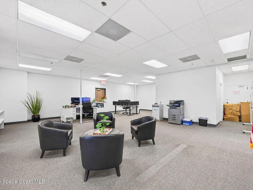 930 S Harbor City Boulevard, Melbourne, FL 32901