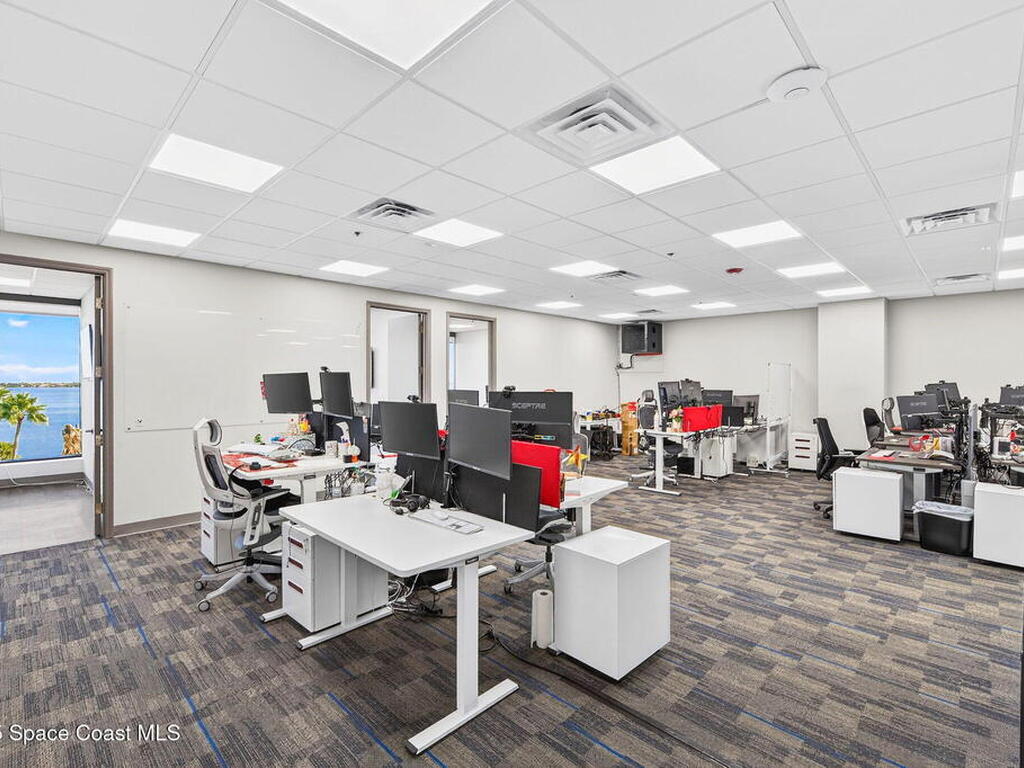 930 S Harbor City Boulevard, Melbourne, FL 32901