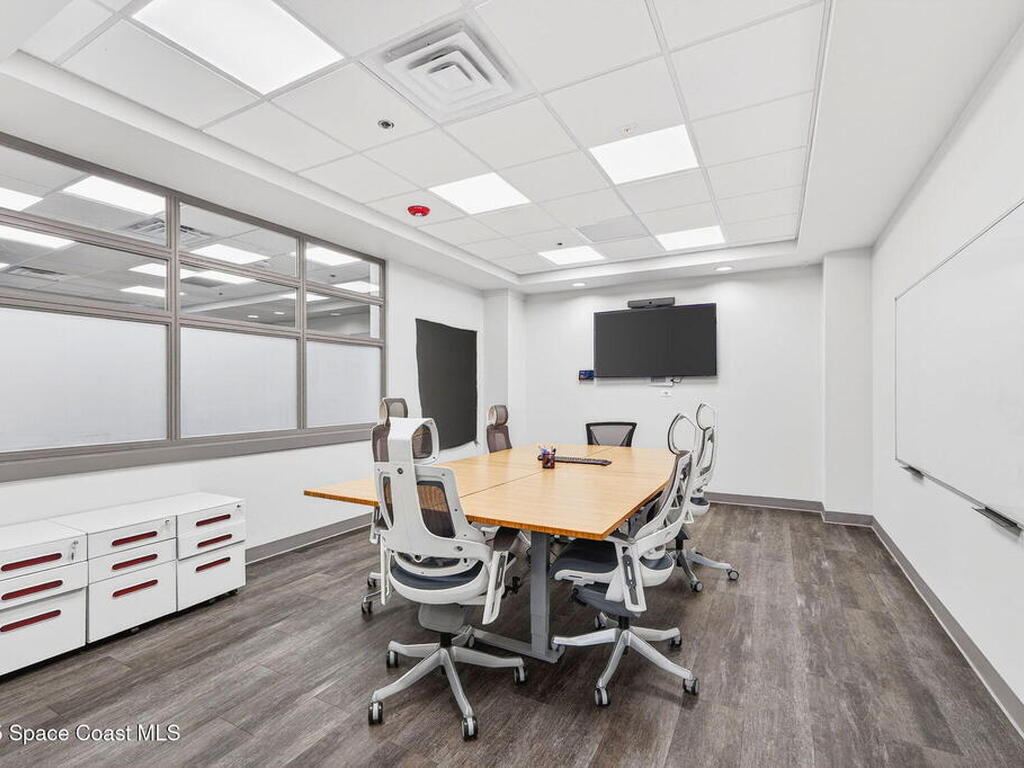 930 S Harbor City Boulevard, Melbourne, FL 32901