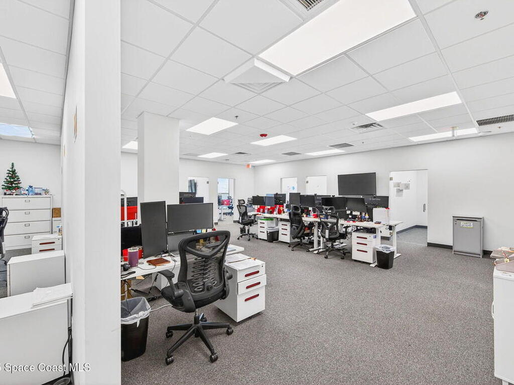 930 S Harbor City Boulevard, Melbourne, FL 32901