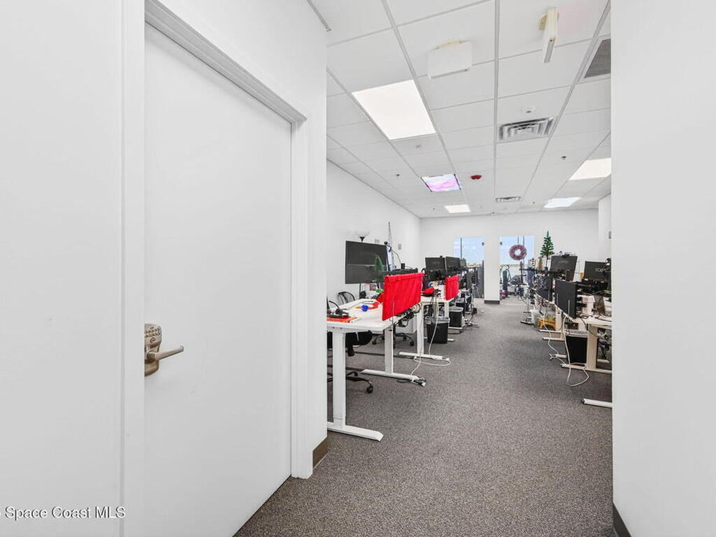 930 S Harbor City Boulevard, Melbourne, FL 32901