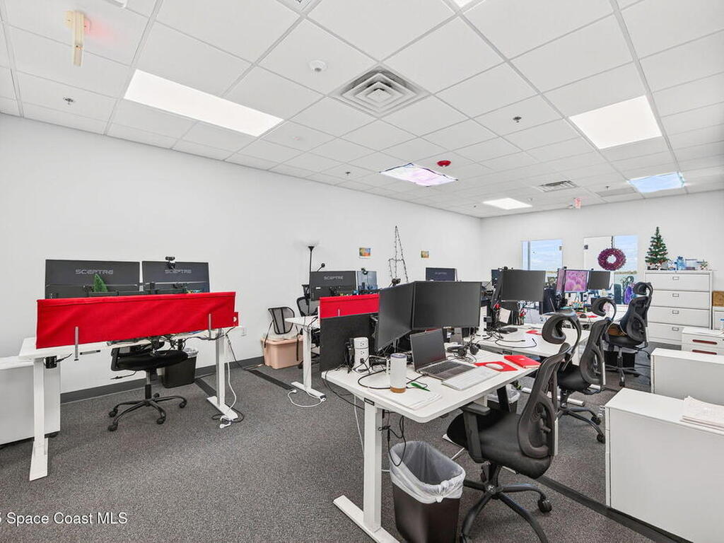 930 S Harbor City Boulevard, Melbourne, FL 32901