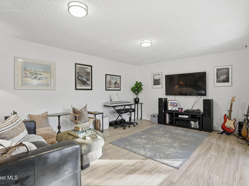 1511 Erin Court, Palm Bay, FL 32905