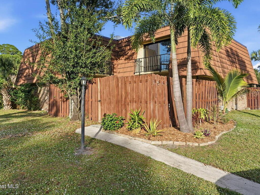 1511 Erin Court, Palm Bay, FL 32905