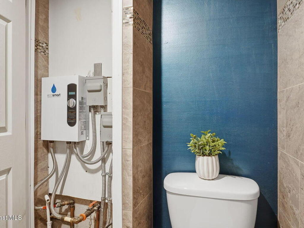 1511 Erin Court, Palm Bay, FL 32905