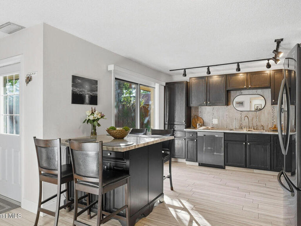 1511 Erin Court, Palm Bay, FL 32905