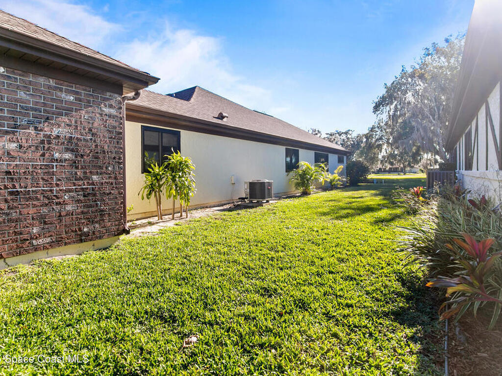 2133 Kings Cross Street, Titusville, FL 32796