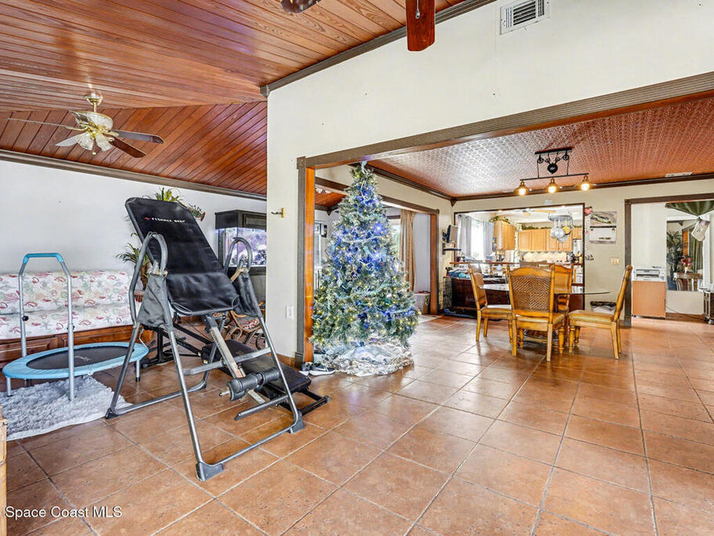 1131 Fairway Court, Palm Bay, FL 32905