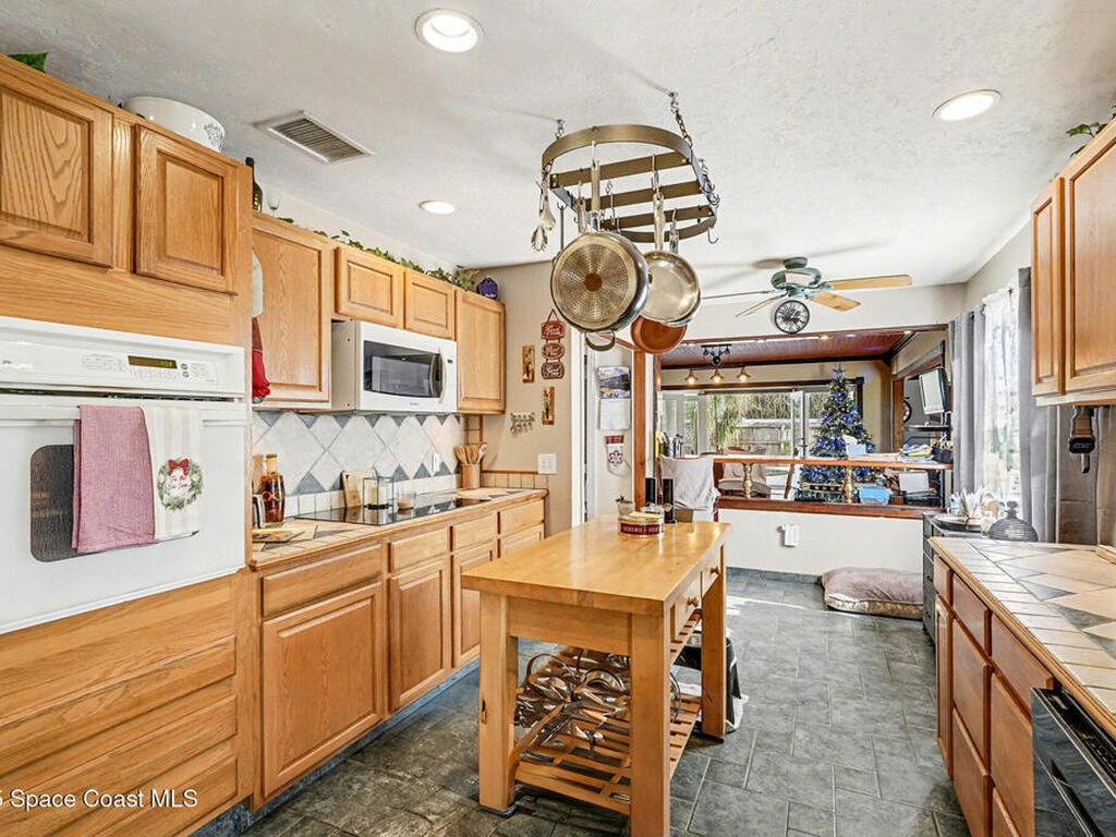 1131 Fairway Court, Palm Bay, FL 32905