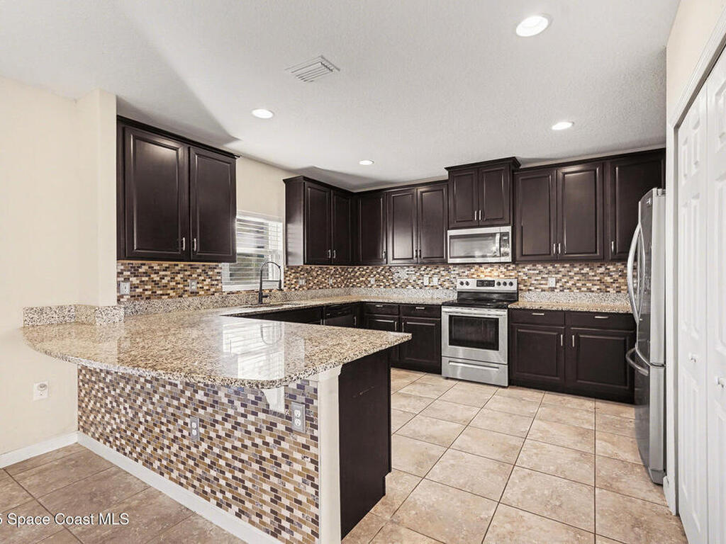 505 Horsemint Avenue, West Melbourne, FL 32904