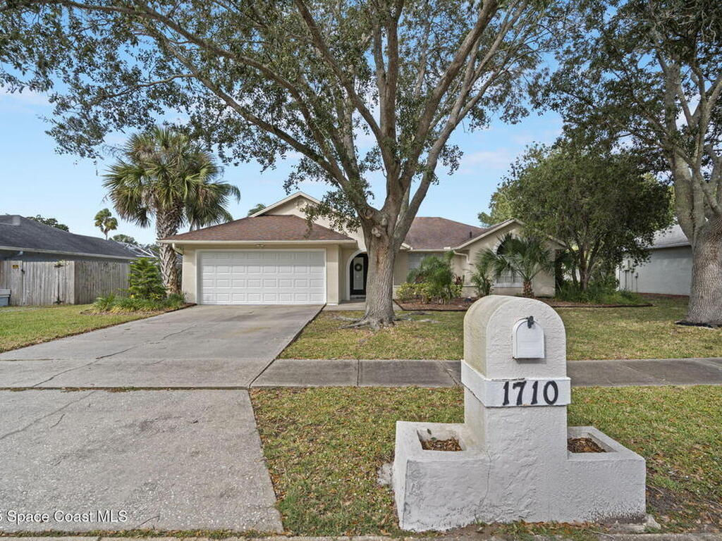 1710 Crane Creek Boulevard, Melbourne, FL 32940