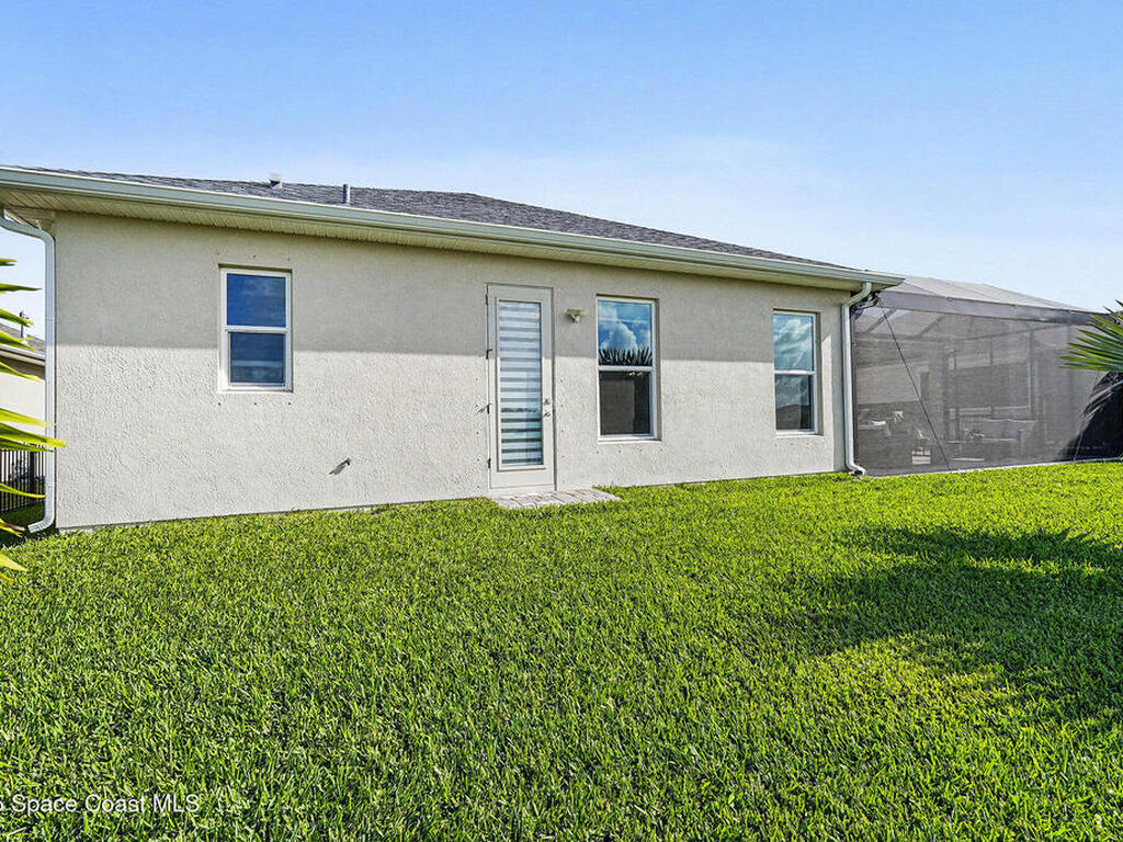 4290 Negal Circle, Melbourne, FL 32901