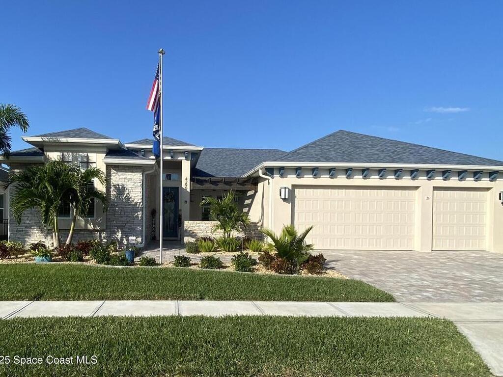 4290 Negal Circle, Melbourne, FL 32901