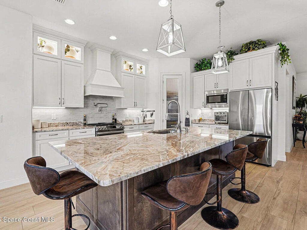 4290 Negal Circle, Melbourne, FL 32901