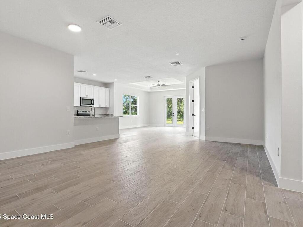 2035 Tahoe Avenue, Palm Bay, FL 32909