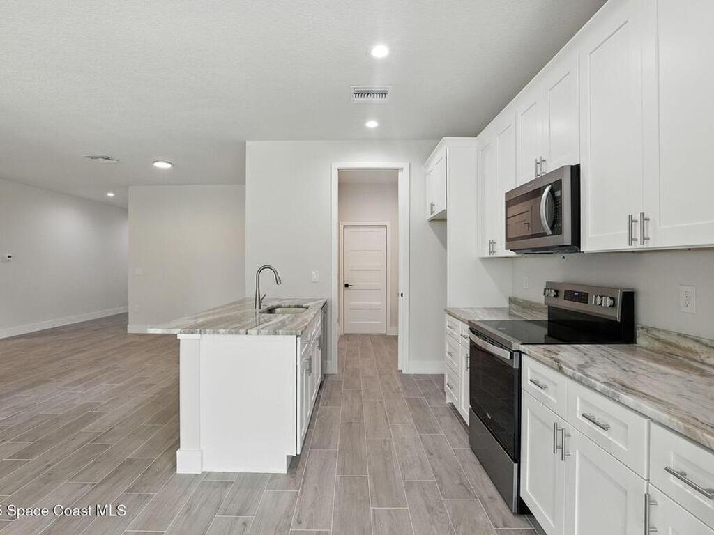 2035 Tahoe Avenue, Palm Bay, FL 32909