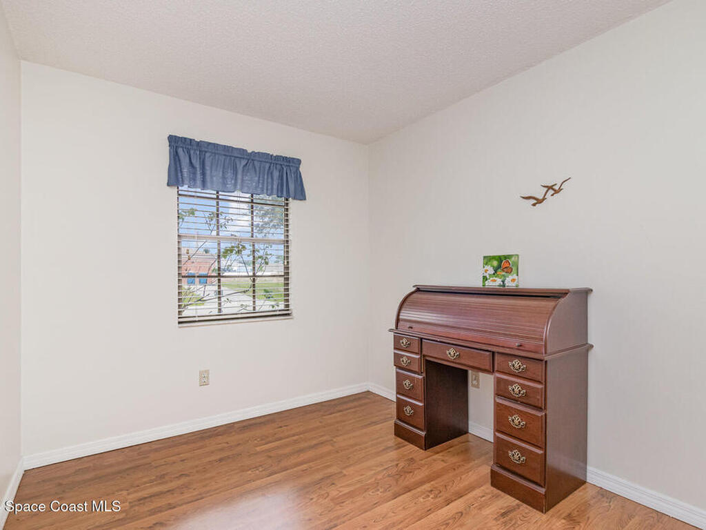 660 SE Grandeur Street, Palm Bay, FL 32909