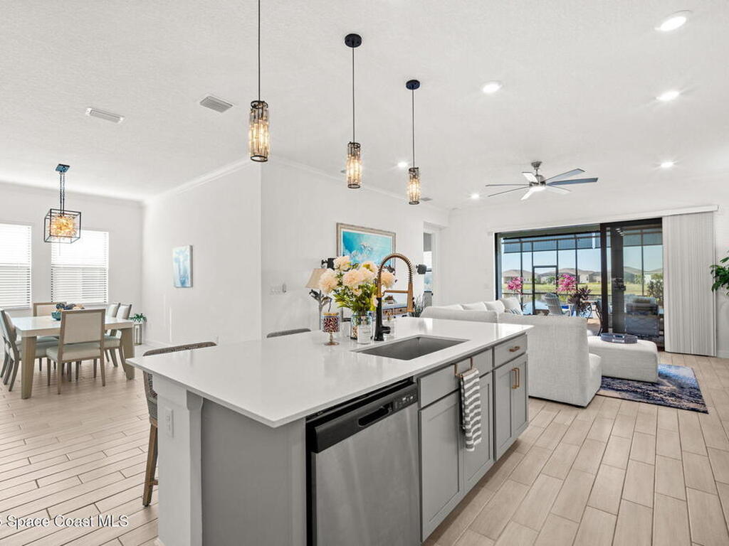 9704 Alister Drive, Melbourne, FL 32940