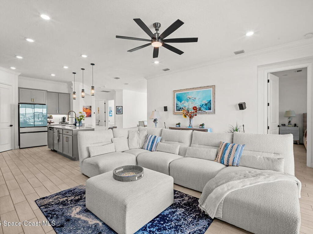 9704 Alister Drive, Melbourne, FL 32940