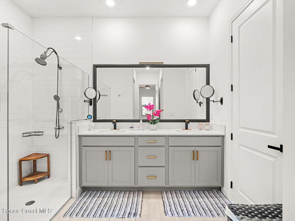 9704 Alister Drive, Melbourne, FL 32940