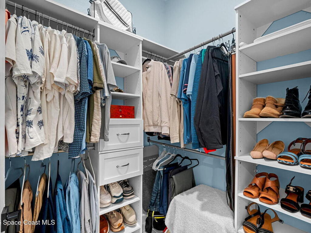 9704 Alister Drive, Melbourne, FL 32940