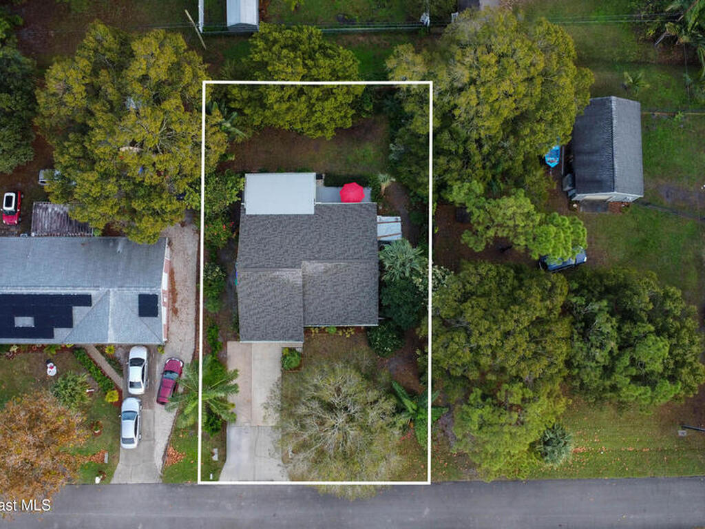 425 Banyan Street, Sebastian, FL 32958