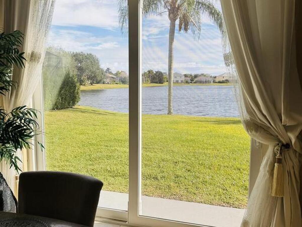 4095 Fenrose Circle, Melbourne, FL 32940