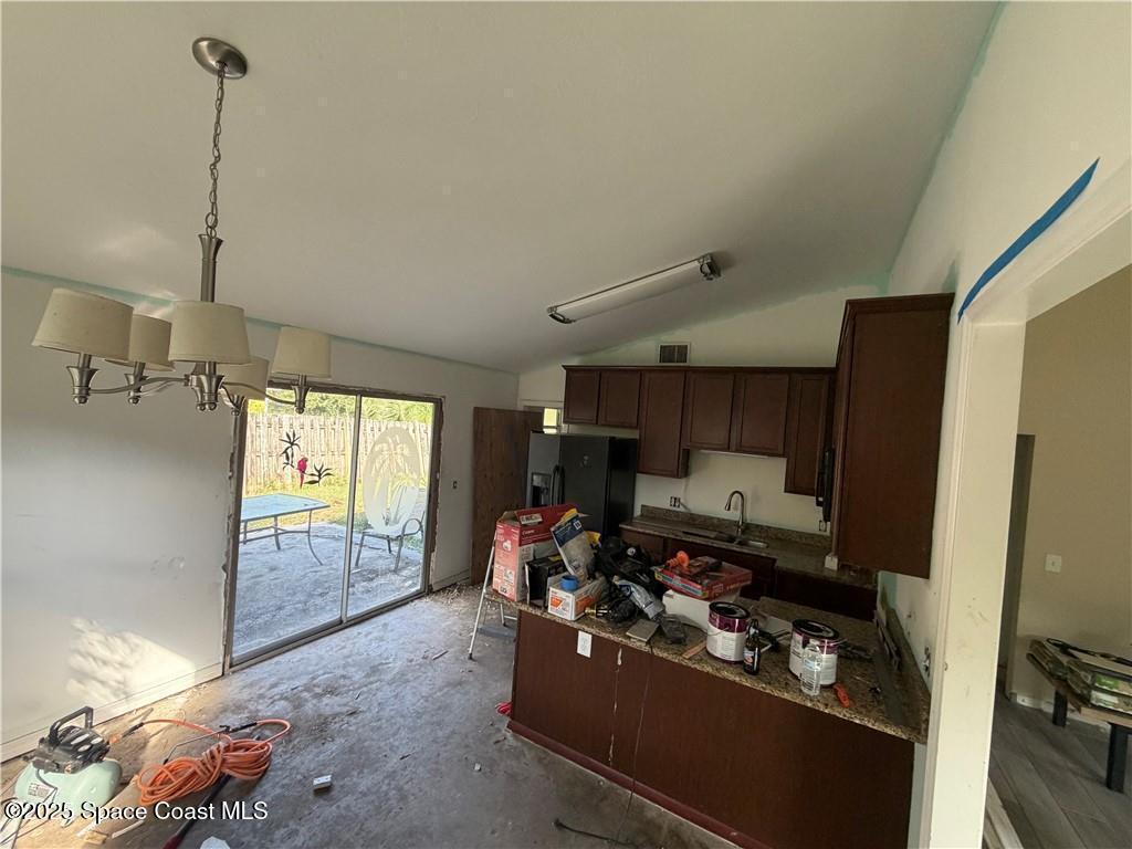 2526 4th Street, Vero Beach, FL 32968