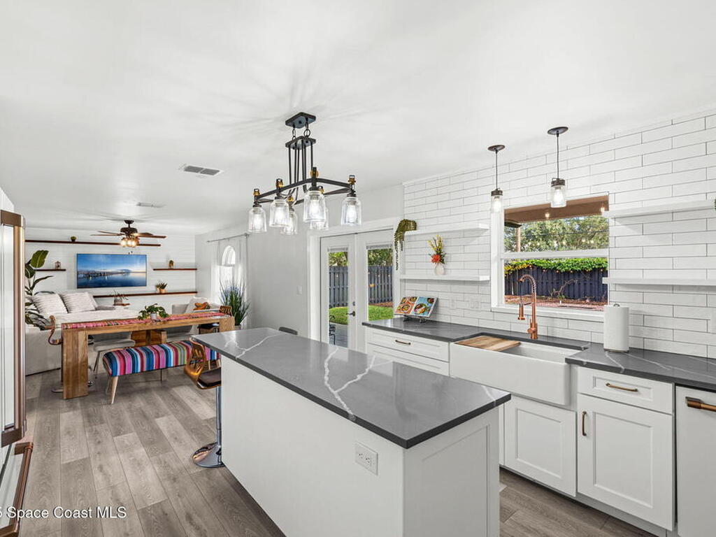 2013 Sorento Circle, Melbourne, FL 32904