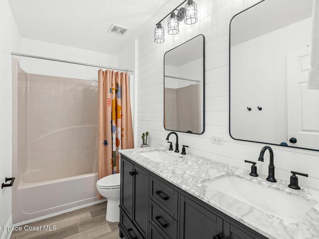 2013 Sorento Circle, Melbourne, FL 32904