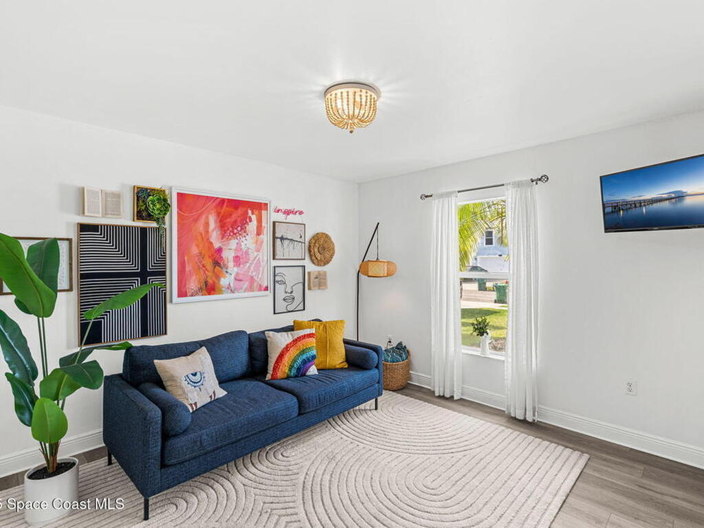 2013 Sorento Circle, Melbourne, FL 32904