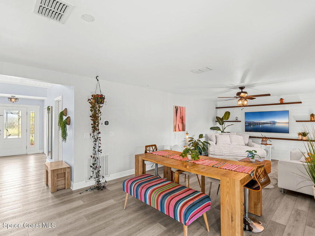 2013 Sorento Circle, Melbourne, FL 32904