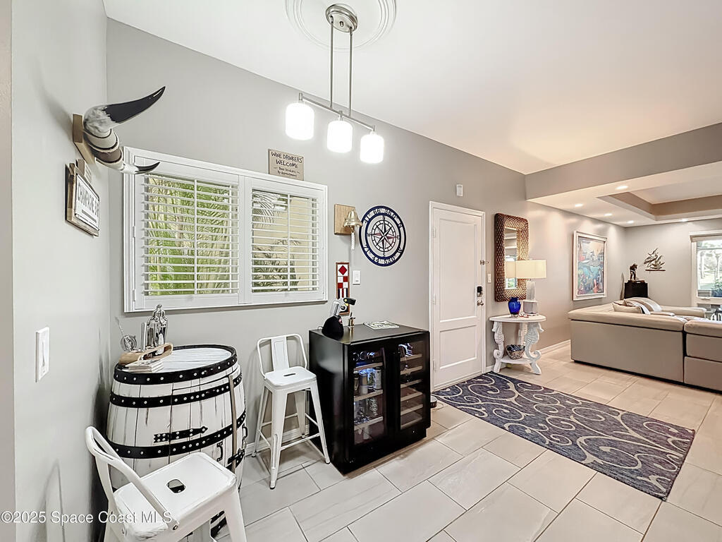 5040 Harmony Circle, Vero Beach, FL 32967