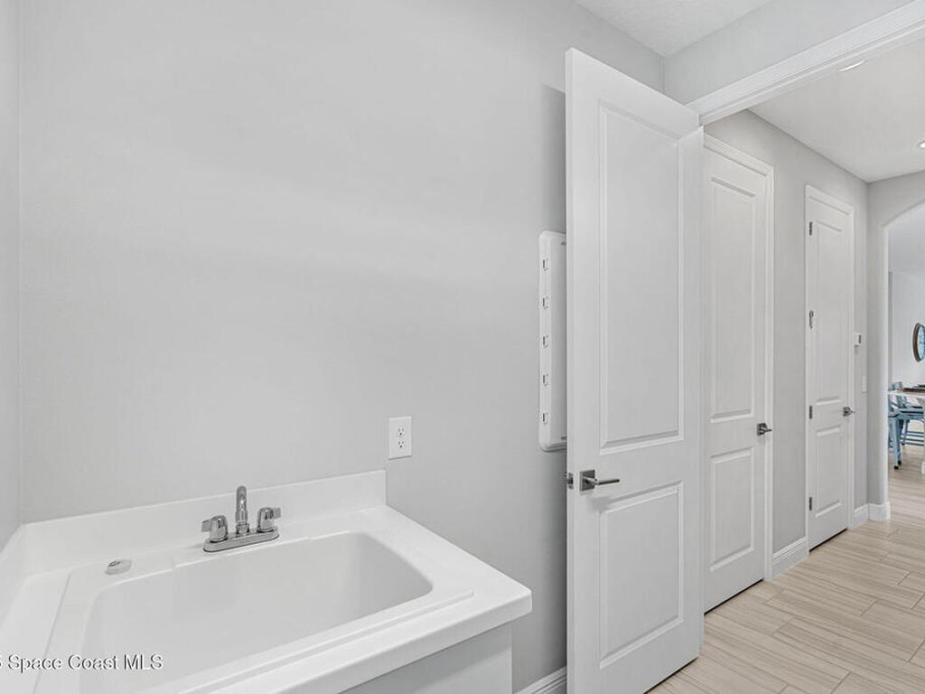 3288 Alandi Drive, Melbourne, FL 32940