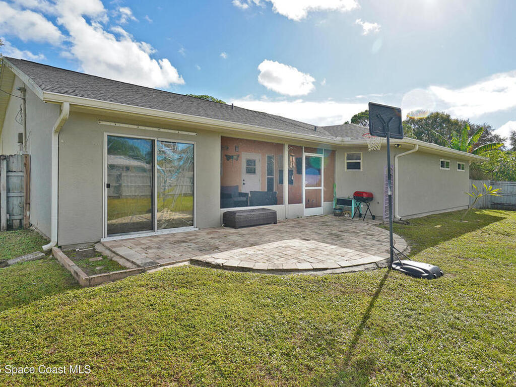 1516 Glendale Avenue, Palm Bay, FL 32907