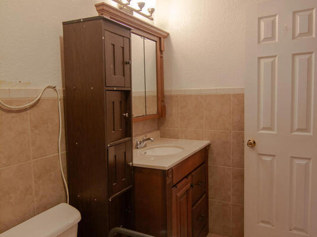 981 Palmer Street, Rockledge, FL 32955