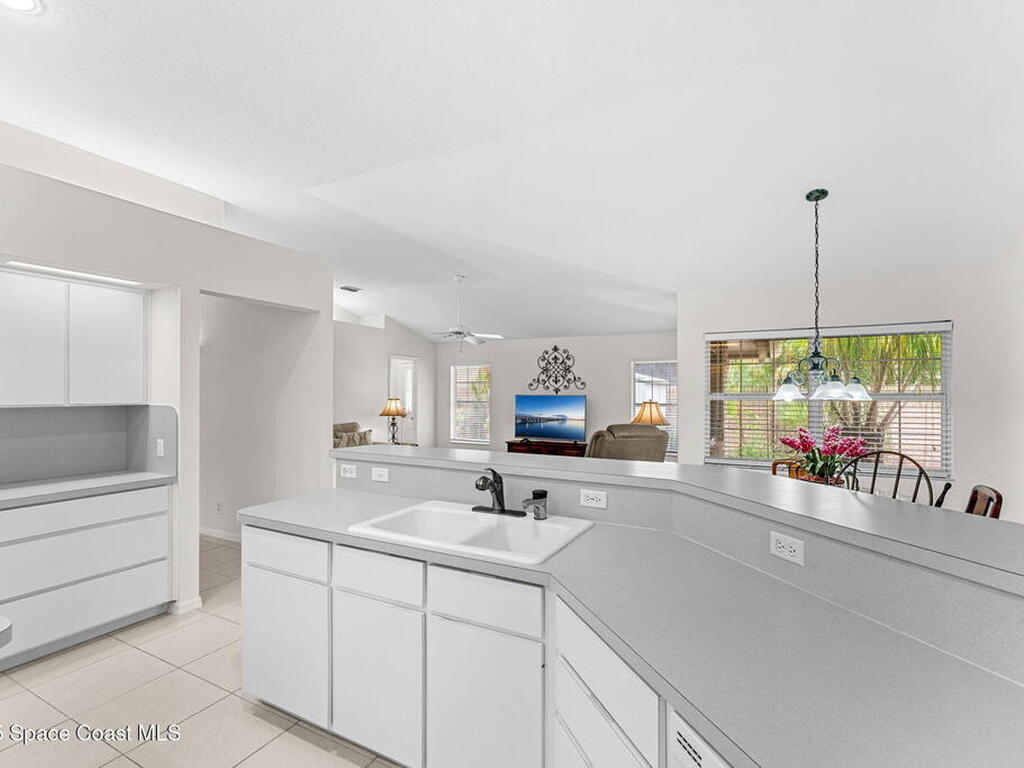 2545 N Indian River Drive, Cocoa, FL 32922